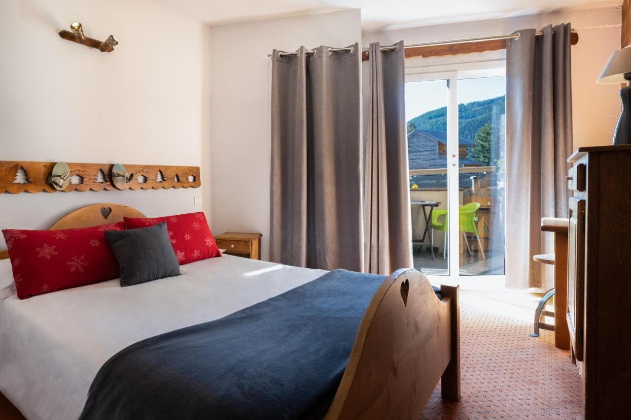 Hotel L'Ecureuil Auron Bagian luar foto