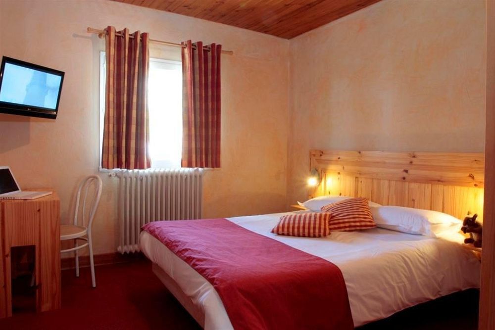 Hotel L'Ecureuil Auron Bagian luar foto